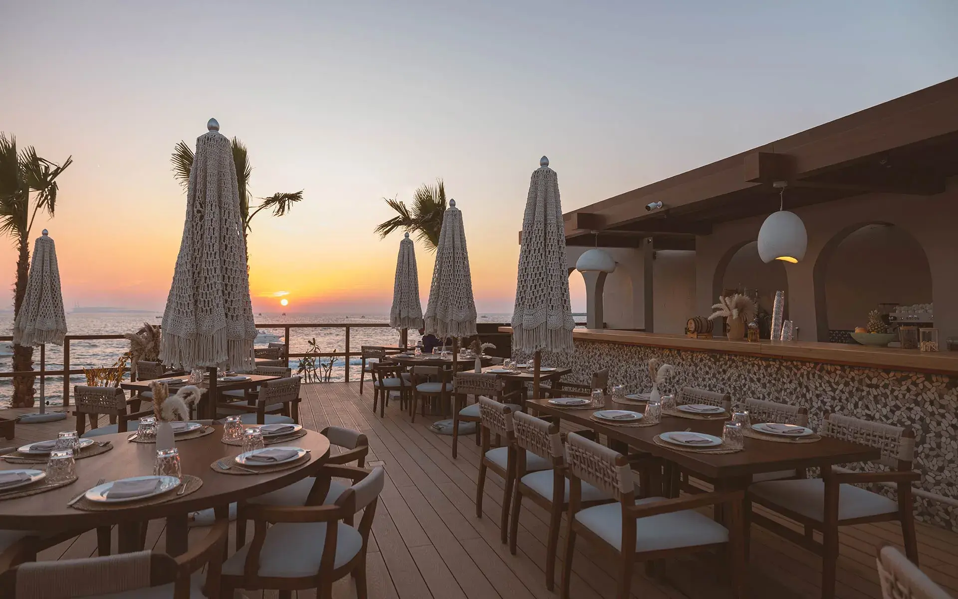 Be Beach Dubai Restaurant